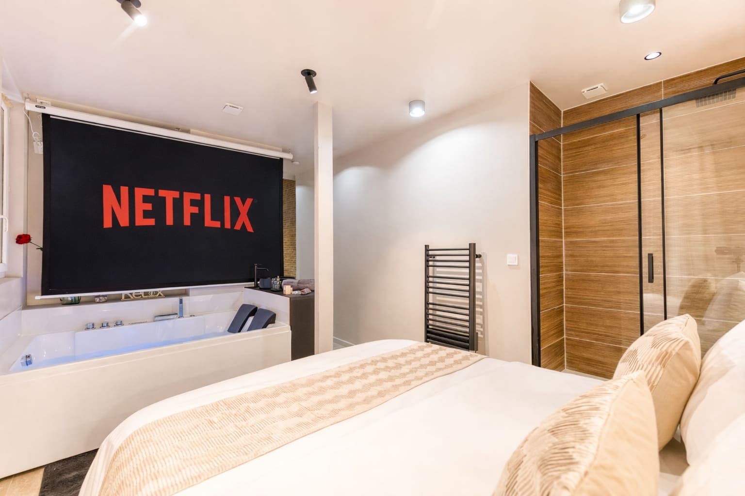 Cinéma & jacuzzi